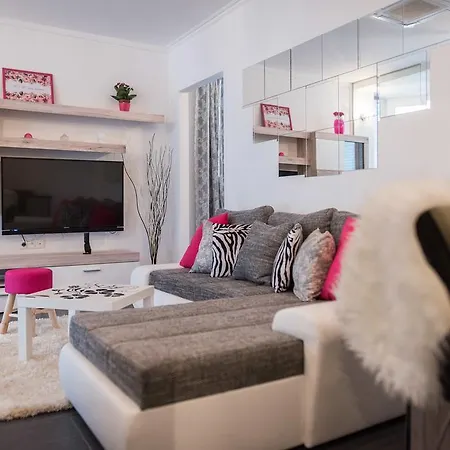 Klm Luxury Apartment *