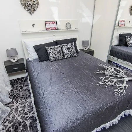 Apartment Klm Luxury Zadar