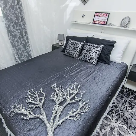 Klm Luxury Apartment