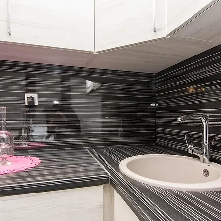 Klm Luxury Apartment *